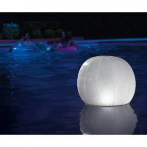 Intex - Многоцветна плаваща LED топка за басейни и джакузита, 23х22см.