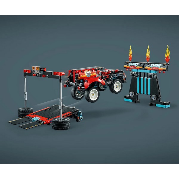Продукт LEGO Technic - Камион и мотоциклет за каскади - 0 - BG Hlapeta
