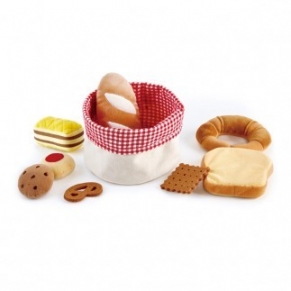 Hape - Кошница със хлебчета за малки деца
