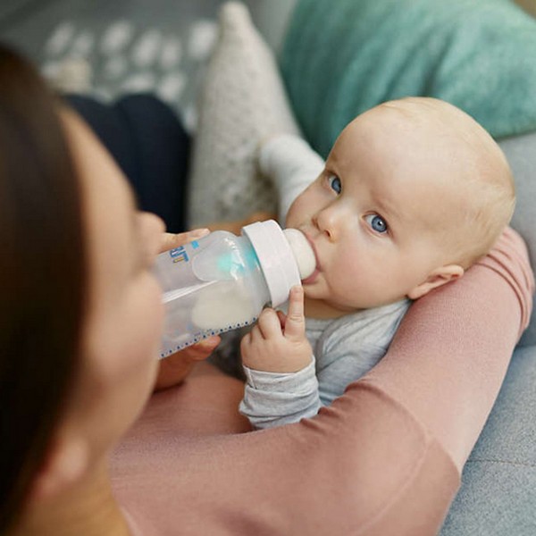 Продукт Philips AVENT - Комплект за новородено Anti-Colic Airfree, с тренировъчно шише - 0 - BG Hlapeta