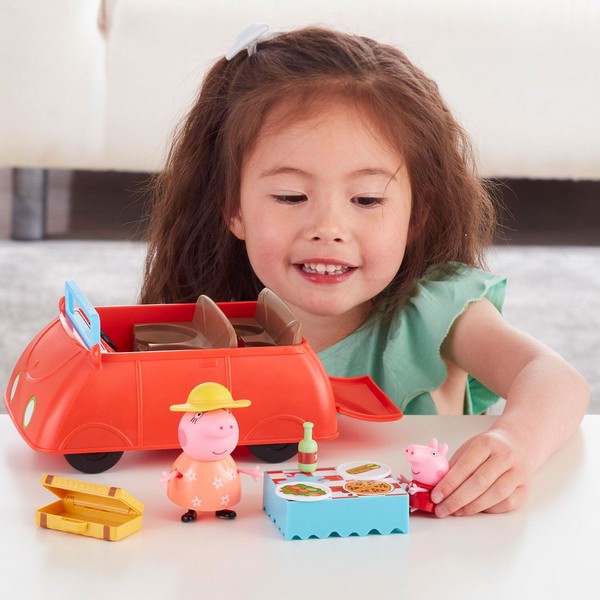 Продукт PEPPA PIG - Колата на Пепа с 2 фигури и пикник оборудване  - 0 - BG Hlapeta