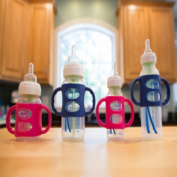 Продукт Dr. Brown's Wide-Neck - Силиконов държач за шише  - 0 - BG Hlapeta