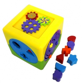 RTOYS - Бебешки куб с формички и занимания