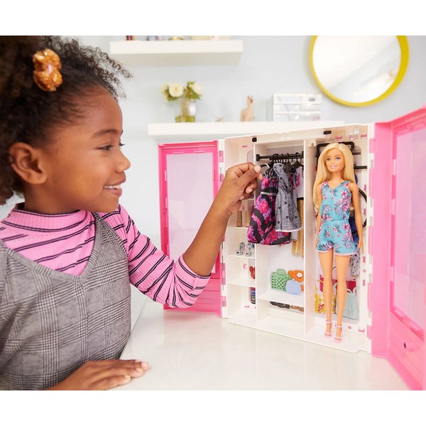 Продукт Barbie - Кукла Гардероб с кукла и аксесоари - 0 - BG Hlapeta