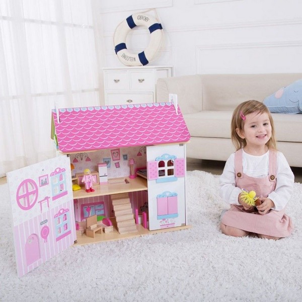 Продукт Tooky Toy Приказен свят - дървена двуетажна къща за кукли, с обзавеждане и кукли - 0 - BG Hlapeta