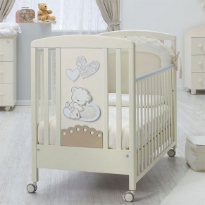 Italbaby BABY LOVE IVORY - Комплект Бебешка кошара, матрак и спaлен комплект с обиколник