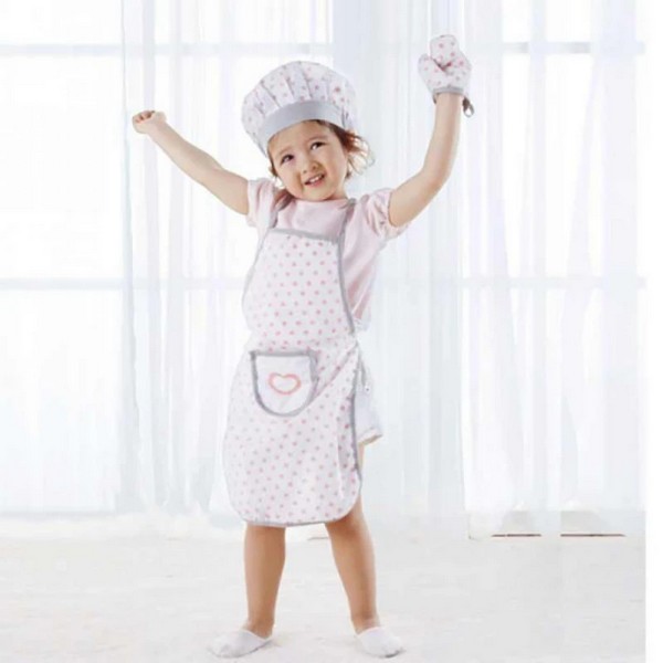 Продукт Classic world - Детски комплект за готвене - престилка, шапка и ръкавица - 0 - BG Hlapeta