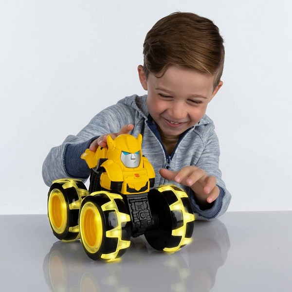 Продукт TOMY Monster Treads Transformers с Чудовищни светещи колела - Количка, 3г+ - 0 - BG Hlapeta