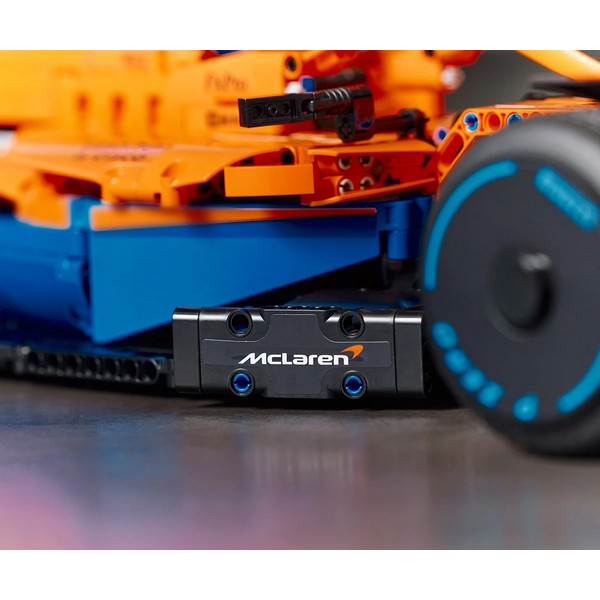 Продукт LEGO® Technic - Състезателна кола McLaren Formula 1 - 0 - BG Hlapeta