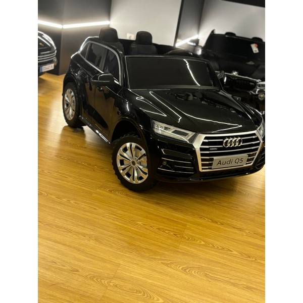 Продукт Двуместен Акумулаторен джип Audi Q5 24V с меки гуми и кожена седалка - 0 - BG Hlapeta