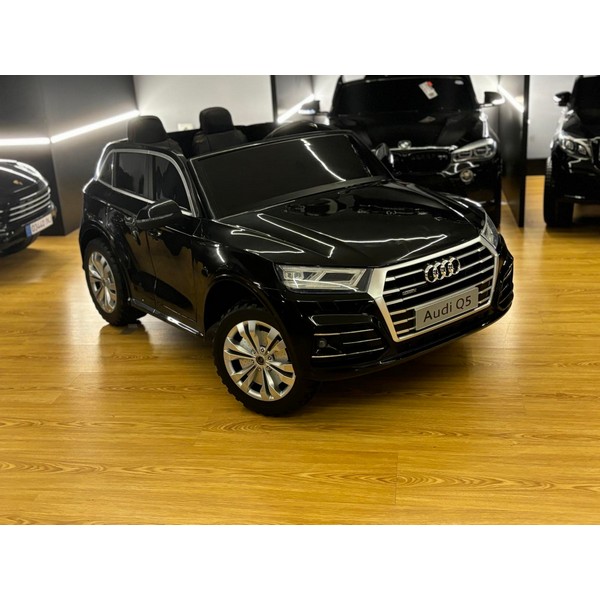 Продукт Двуместен Акумулаторен джип Audi Q5 24V с меки гуми и кожена седалка - 0 - BG Hlapeta