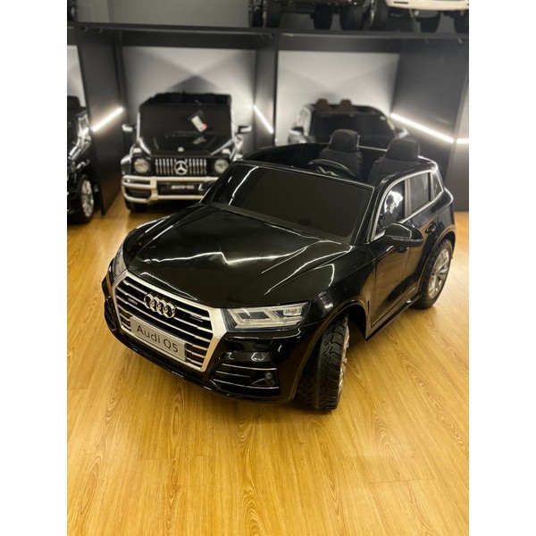 Продукт Двуместен Акумулаторен джип Audi Q5 24V с меки гуми и кожена седалка - 0 - BG Hlapeta