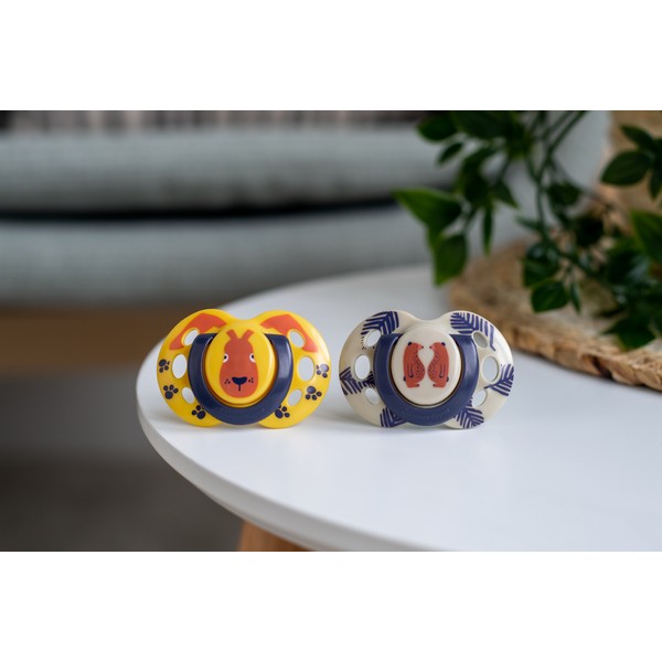 Продукт Tommee Tippee FUN FRIENDS - ОРТОДОНТИЧНИ ЗАЛЪГАЛКИ 18-36М (2 бр./оп.) - 0 - BG Hlapeta