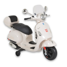 Акумулаторен мотор 801 Vespa GTS Super 12V с кожена седалка