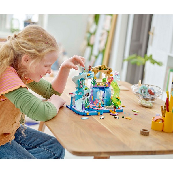 Продукт LEGO Friends Хартлейк сити - Воден парк - 0 - BG Hlapeta