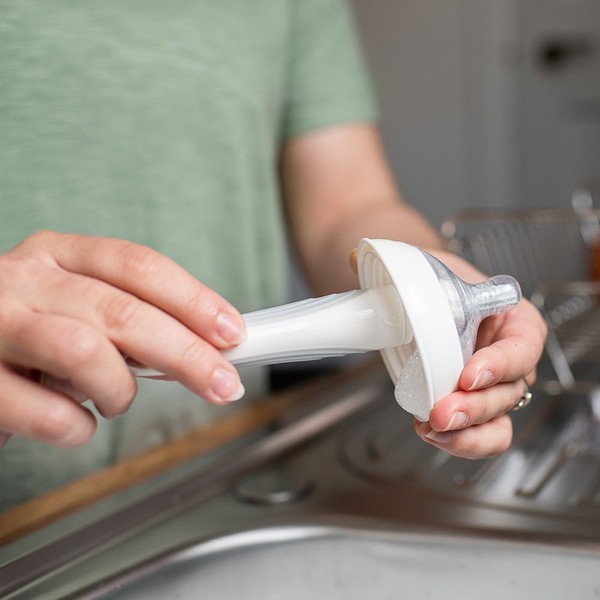 Продукт Tommee Tippee Clean - Четка от две части за почистване на бебешки шишета и биберони 2 в 1 - 0 - BG Hlapeta