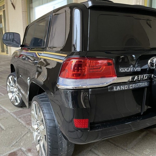 Продукт Акумулаторен джип TOYOTA LAND CRUISER ,12V батерия, C MP3, с меки гуми с кожена седалка - 0 - BG Hlapeta