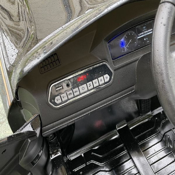 Продукт Акумулаторен джип TOYOTA LAND CRUISER ,12V батерия, C MP3, с меки гуми с кожена седалка - 0 - BG Hlapeta