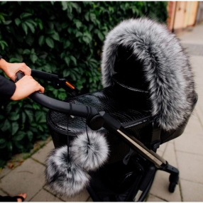 Galix - Кожен аксесоар за количка с помпон