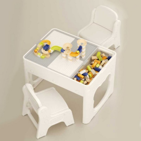 Feelkids - Детска маса 2 в 1 с конструктор 100 части и два стола Feelkids - Детска маса 2 в 1 с конструктор 100 части и два стола