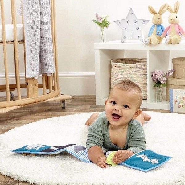 Продукт RTOYS Зайчето Питър - Тиха книжка - 0 - BG Hlapeta