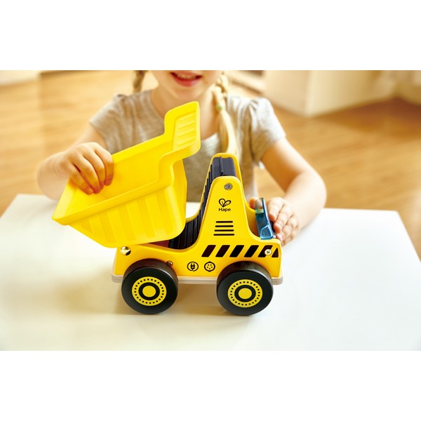 Hape - Детски дървен самосвал Продукт Hape - Детски дървен самосвал - 0 - BG Hlapeta