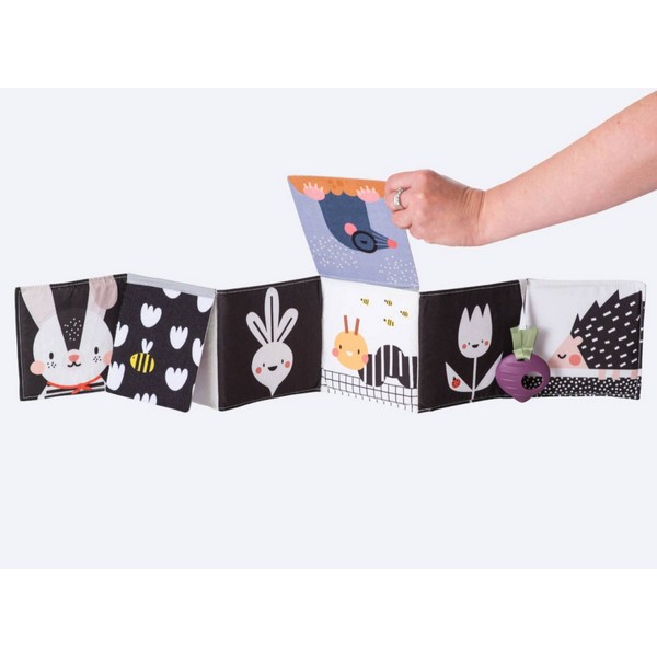 Продукт Taf Toys Urban Garden, Животни - Бебешка мека книжка, 15 х 85 cm - 0 - BG Hlapeta