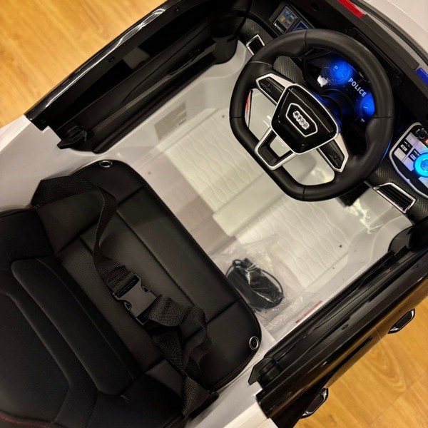Продукт Акумулаторна кола Audi RS e-tron 717 ПОЛИЦИЯ 12V, с меки гуми и кожена седалка - 0 - BG Hlapeta