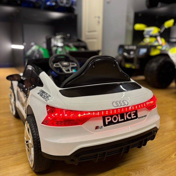 Продукт Акумулаторна кола Audi RS e-tron 717 ПОЛИЦИЯ 12V, с меки гуми и кожена седалка - 0 - BG Hlapeta