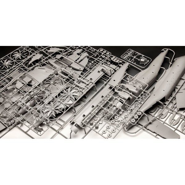 Продукт Revell Британски легенди, Airbus A400M Atlas RAF - Сглобяем модел, 212 части - 0 - BG Hlapeta