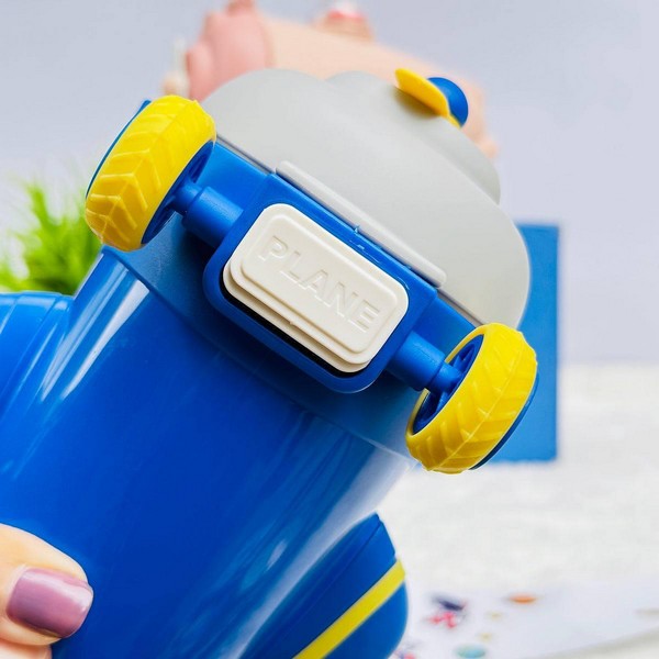 Продукт Самолет - Детска бутилка за вода със сламка и каишка, 500 мл - 0 - BG Hlapeta