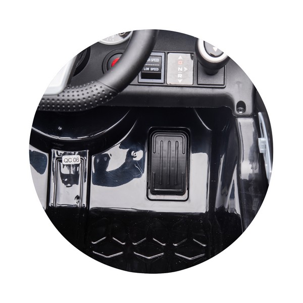 Продукт Акумулаторна кола Mercedes Benz SLC300, 10.8 V с отварящи се врати и амортисьори - 0 - BG Hlapeta