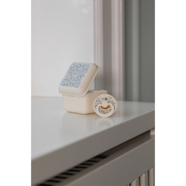 Продукт BIBS x Liberty Eloise Ivory - Кутия за Биберон - 0 - BG Hlapeta