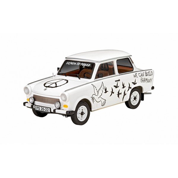 Revell Trabant 601 - Комплект автомодел за сглобяване 138 части