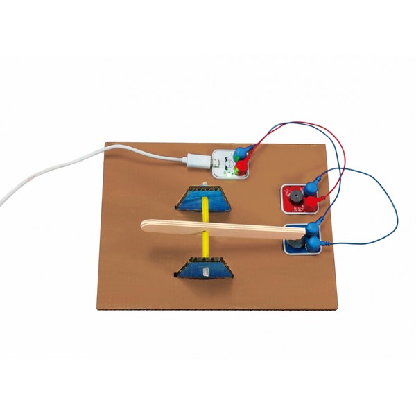 Hape LabBox - Образователен комплект изследване на вериги - Про ниво, 34 части Продукт Hape LabBox - Образователен комплект изследване на вериги - Про ниво, 34 части - 0 - BG Hlapeta