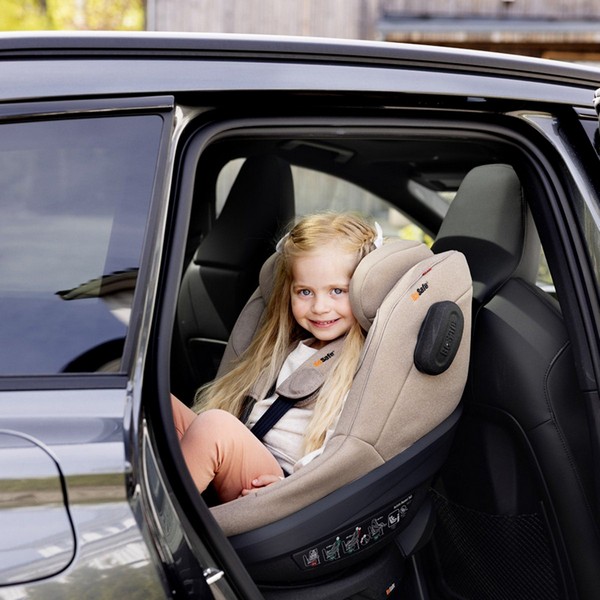 Продукт BeSafe Beyond 2 - Столче за кола 61-125 см, 360 градуса - 0 - BG Hlapeta