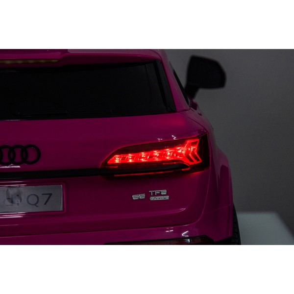 Продукт Акумулаторен джип Licensed Audi Q7 12V с меки гуми и кожена седалка - 0 - BG Hlapeta