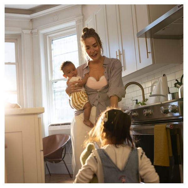Продукт Medela Motion InBra - Електрическа помпа за кърма - 0 - BG Hlapeta