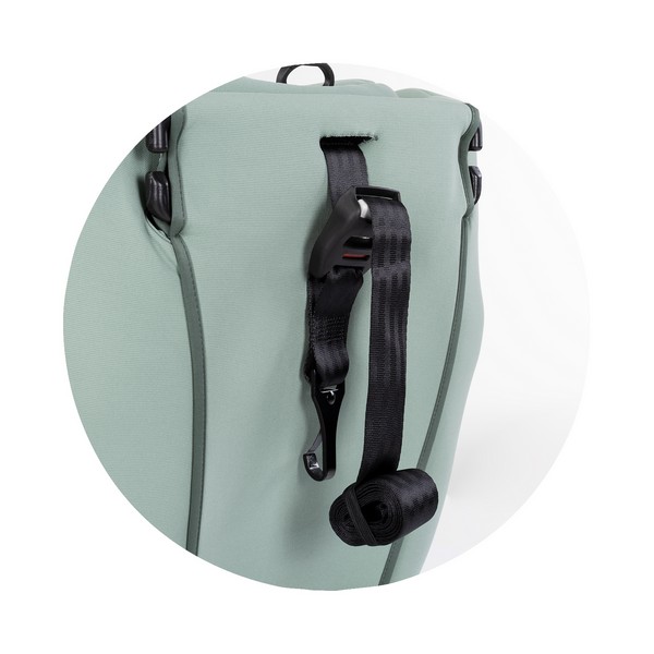 Продукт Chipolino Столче за кола360 I-size40-150 Techno iGROW - 0 - BG Hlapeta