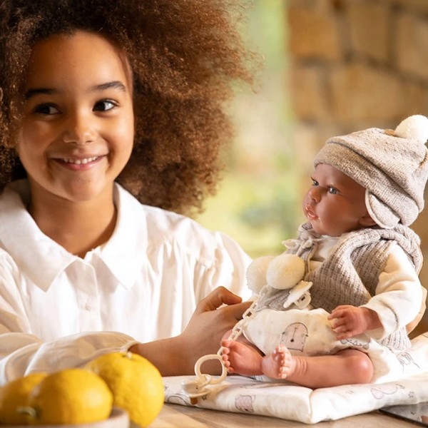 Продукт Arias Вега - Кукла-бебе с кремаво костюмче и аксесоари, 40 см. - 0 - BG Hlapeta