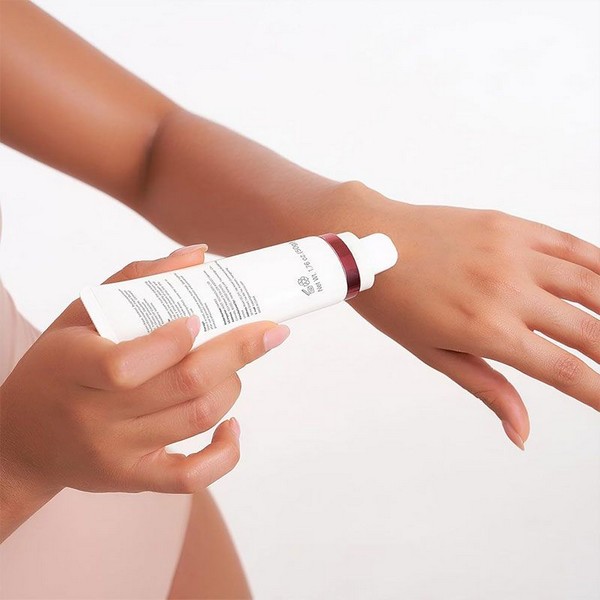 Продукт Momcozy ComfortNip - Охлаждащ крем за зърна, 50 гр. - 0 - BG Hlapeta