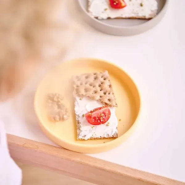 Продукт minikOiOi Basics-Plate - Силиконова чиния - 0 - BG Hlapeta