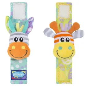 Playgro Джунгла със забавни образи на жираф и зебра - Комплект Гривни-дрънкалки и чорапки, 0м+ Playgro Джунгла със забавни образи на жираф и зебра - Комплект Гривни-дрънкалки и чорапки, 0м+