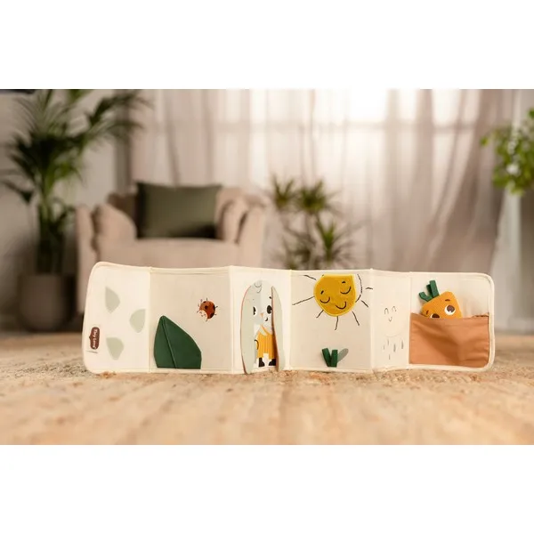 Продукт TINY LOVE Garden оf Adventures - Еко Двустранна книжка-обиколник, 0м+ - 0 - BG Hlapeta