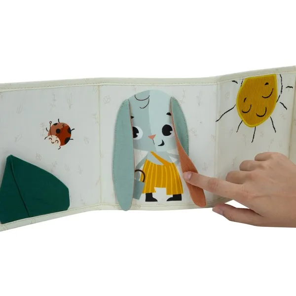 Продукт TINY LOVE Garden оf Adventures - Еко Двустранна книжка-обиколник, 0м+ - 0 - BG Hlapeta