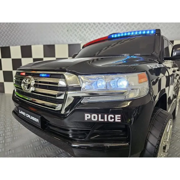 Продукт Акумулаторен джип Toyota Land Cruiser Police 12V, с меки гуми и кожена седалка - 0 - BG Hlapeta