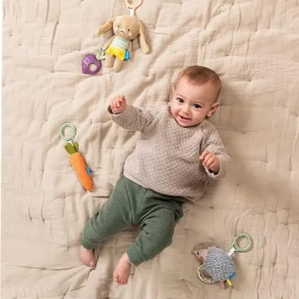 Продукт Taf Toys Джени, Спайк и Морковът - Комплект интерактивни плюшени играчки, 3 броя - 0 - BG Hlapeta