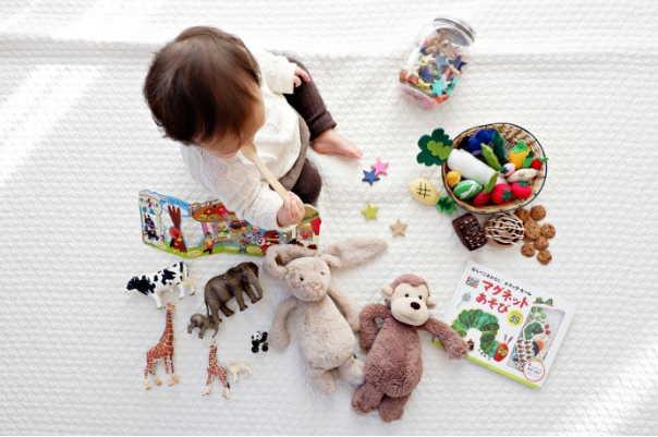Какви играчки да закупим според възрастта на детето ни?